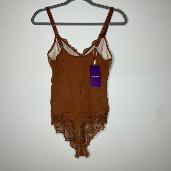 Women's Lace Bodysuit - Brown - Picture 2 of 2